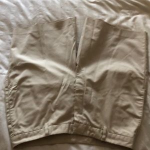 Brooks Brothers Chino Bermuda shorts